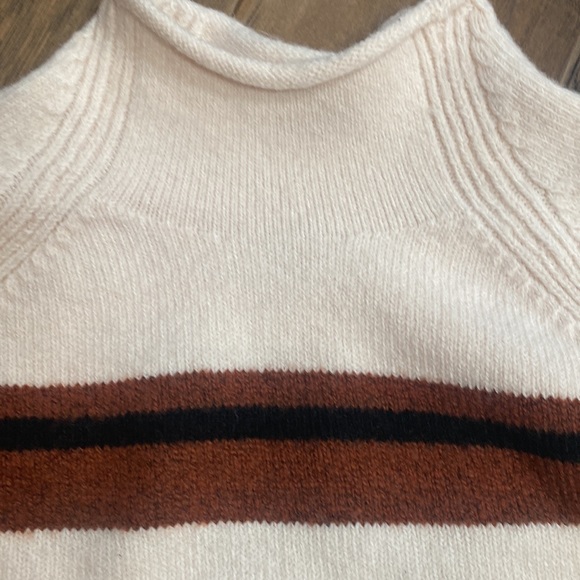 Loft petite sweater - Picture 7 of 11
